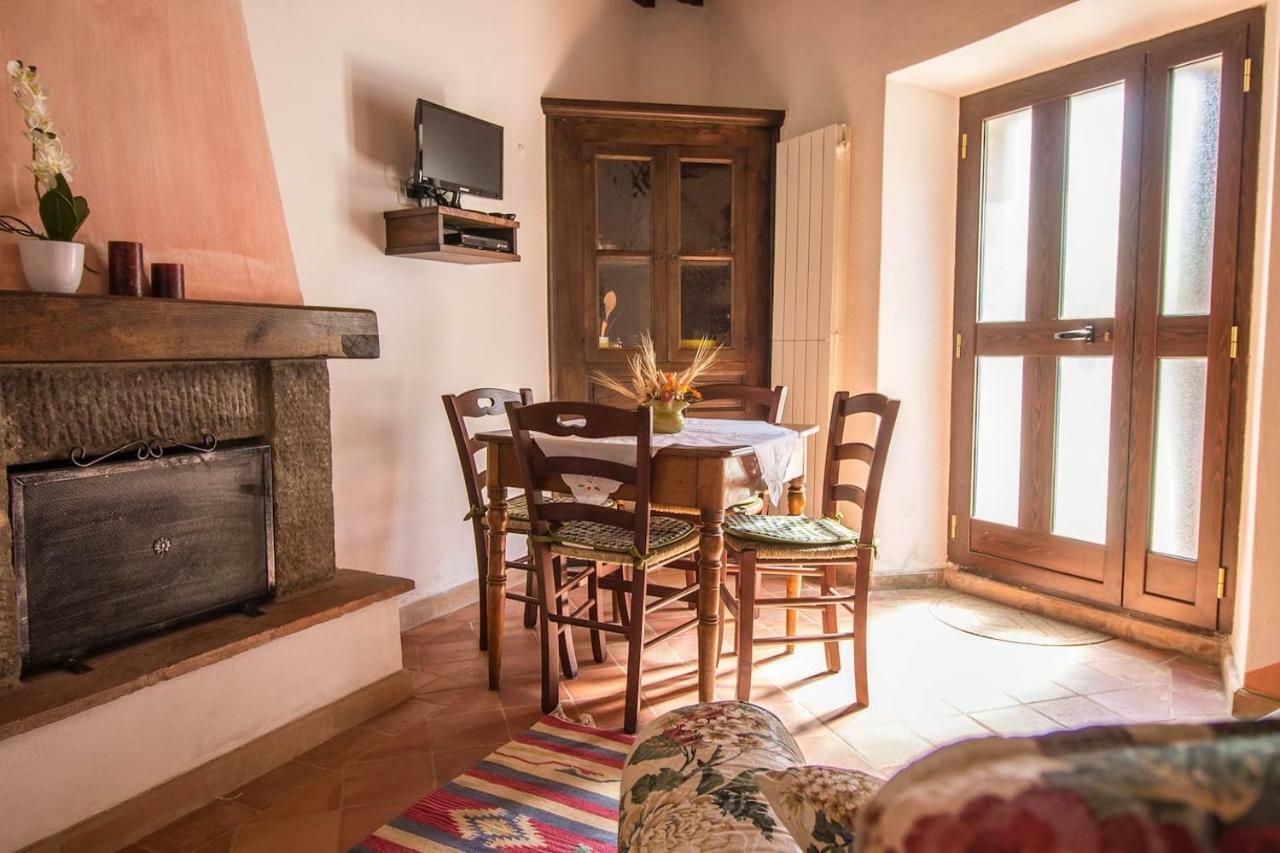 Le Casette Country House 2 Petricci Ngoại thất bức ảnh